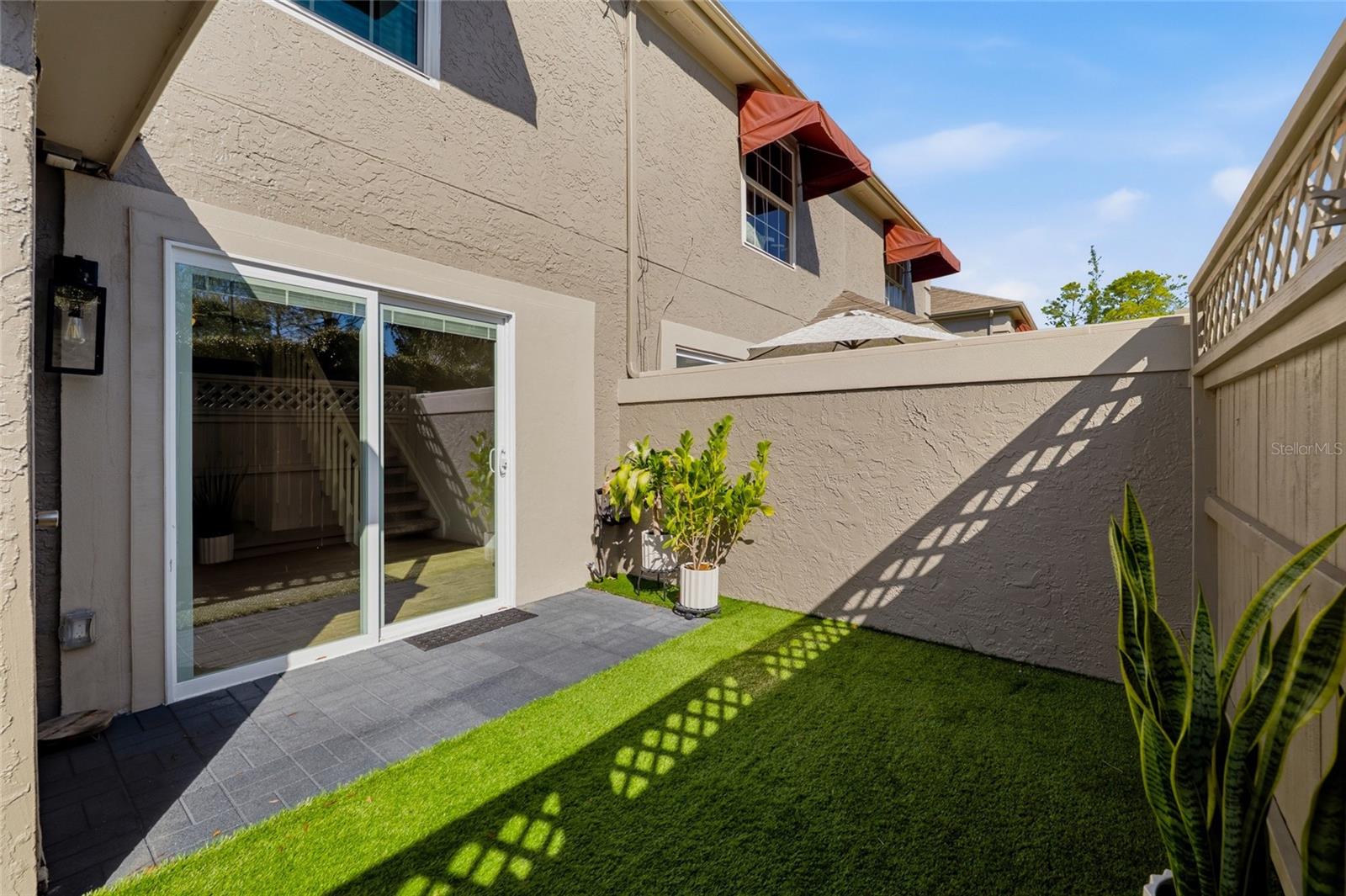 CARROLLWOOD VILLAGE PH III - Residential