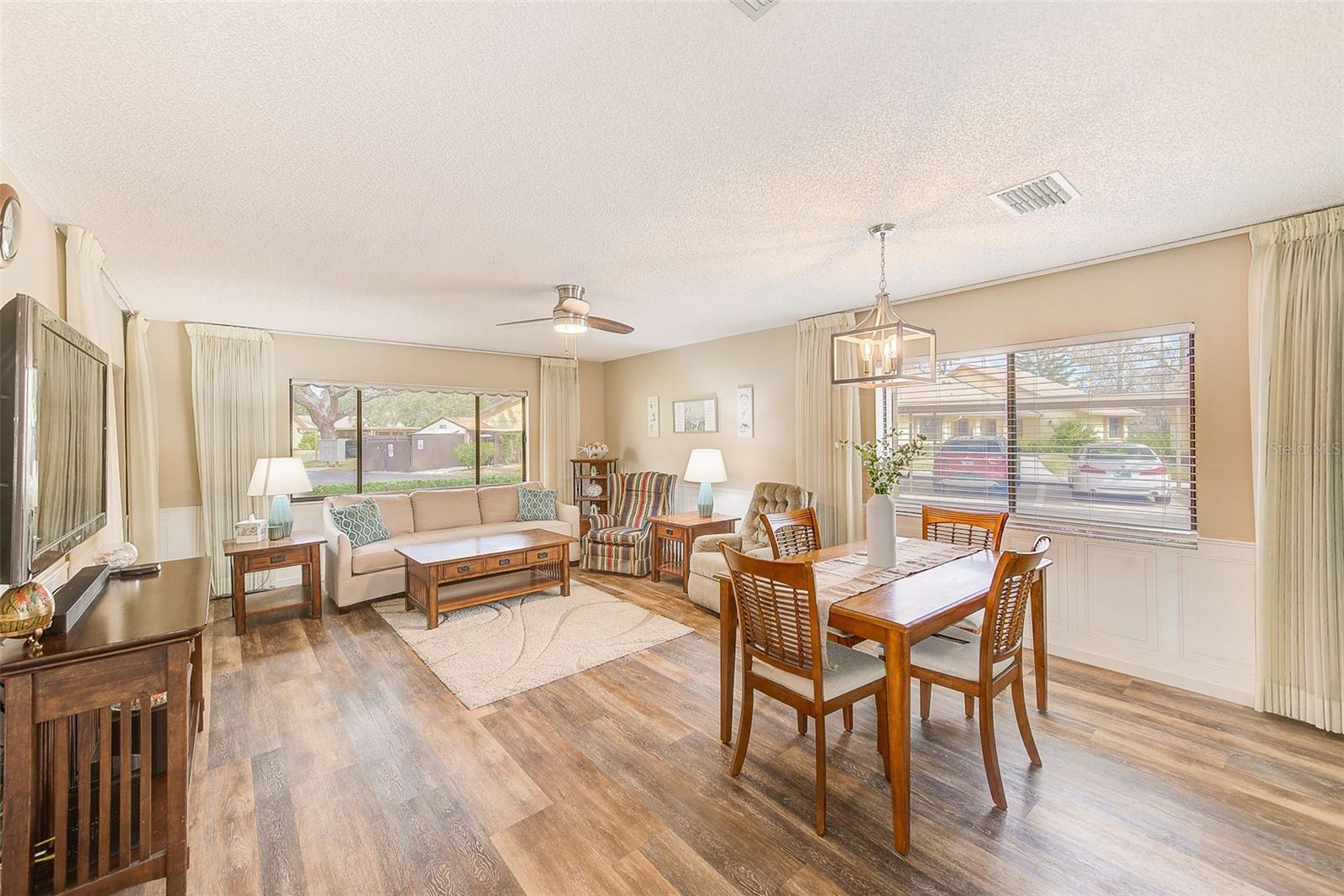 2546 OAKLEAF LANE 35D