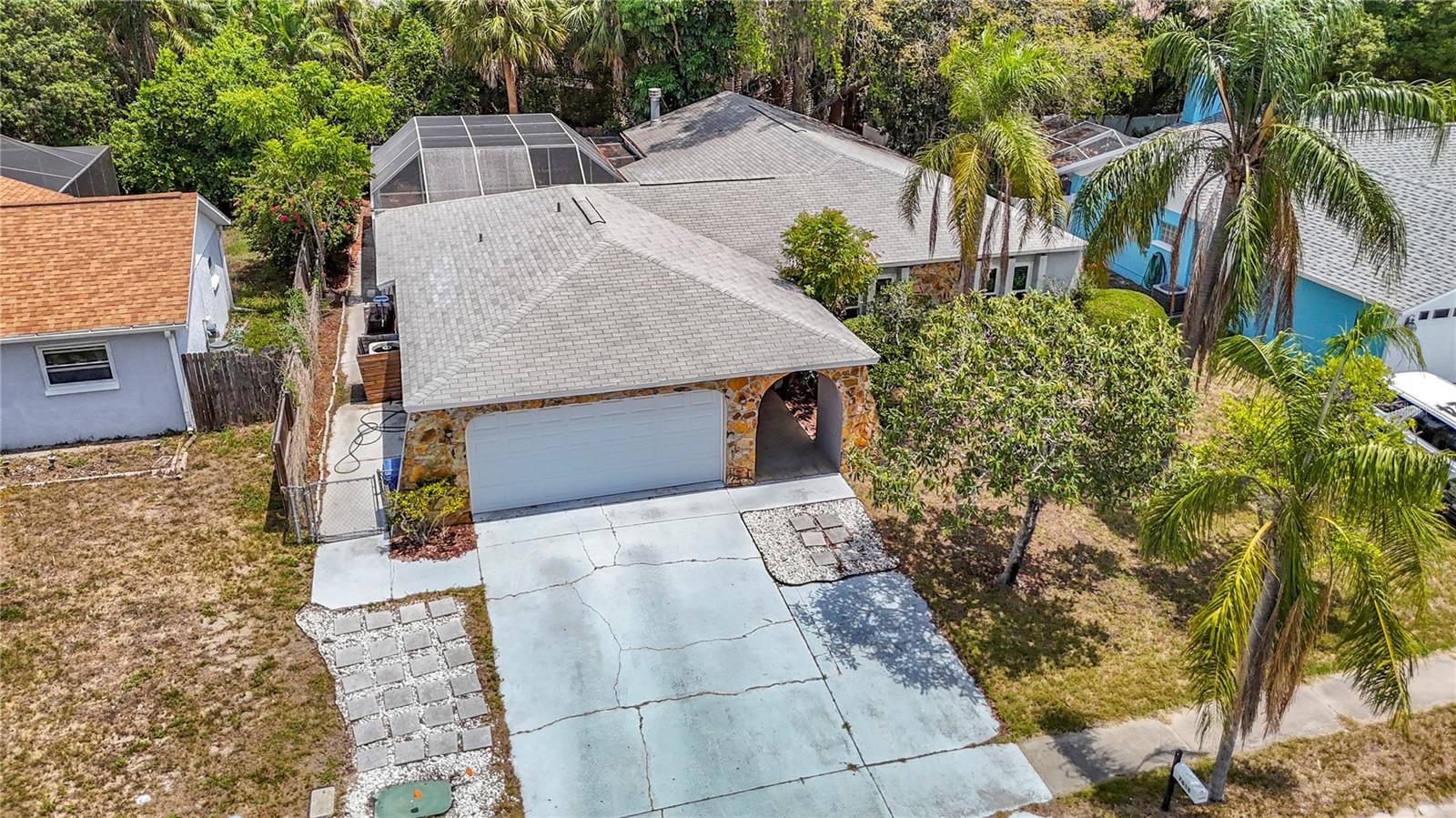 7613 BRAMBLEWOOD DRIVE