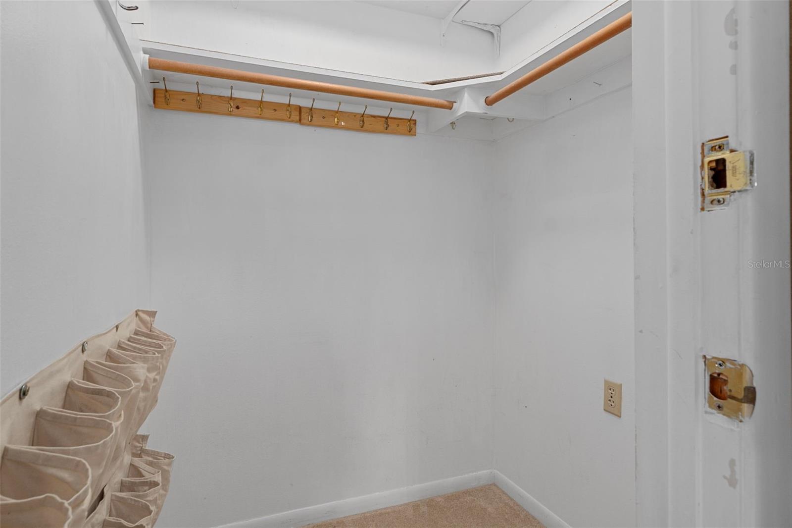 FORTY 07 INC UNREC - Residential