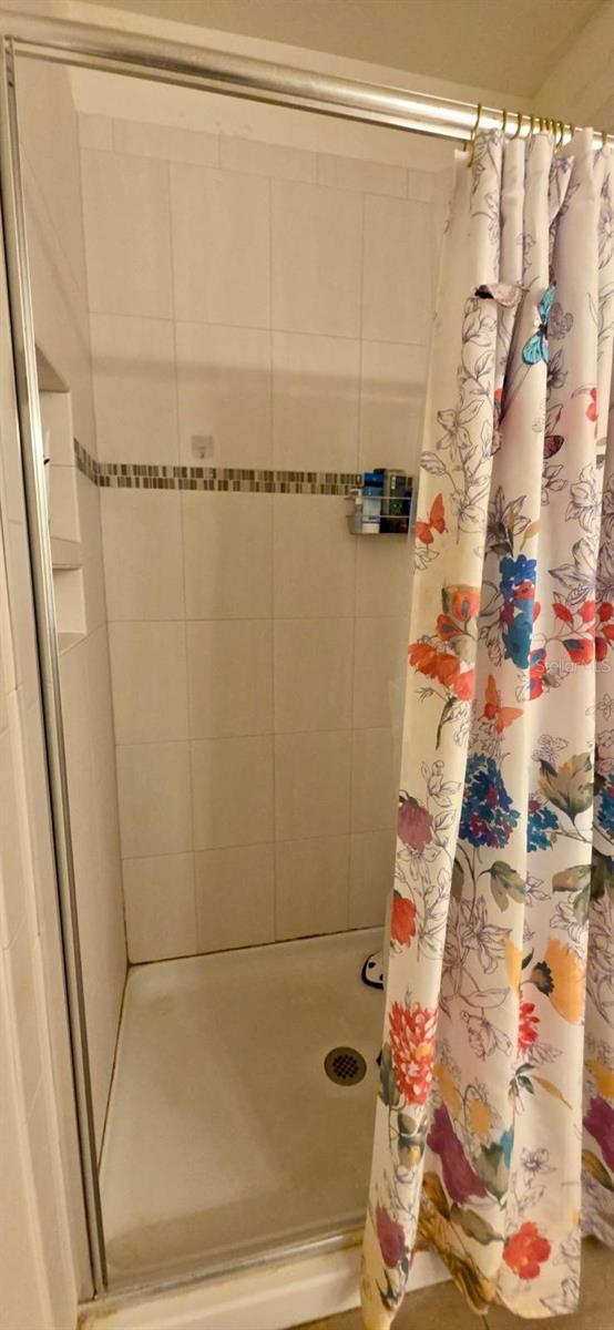 SAWGRASS LAKES PH FIVE - Residential