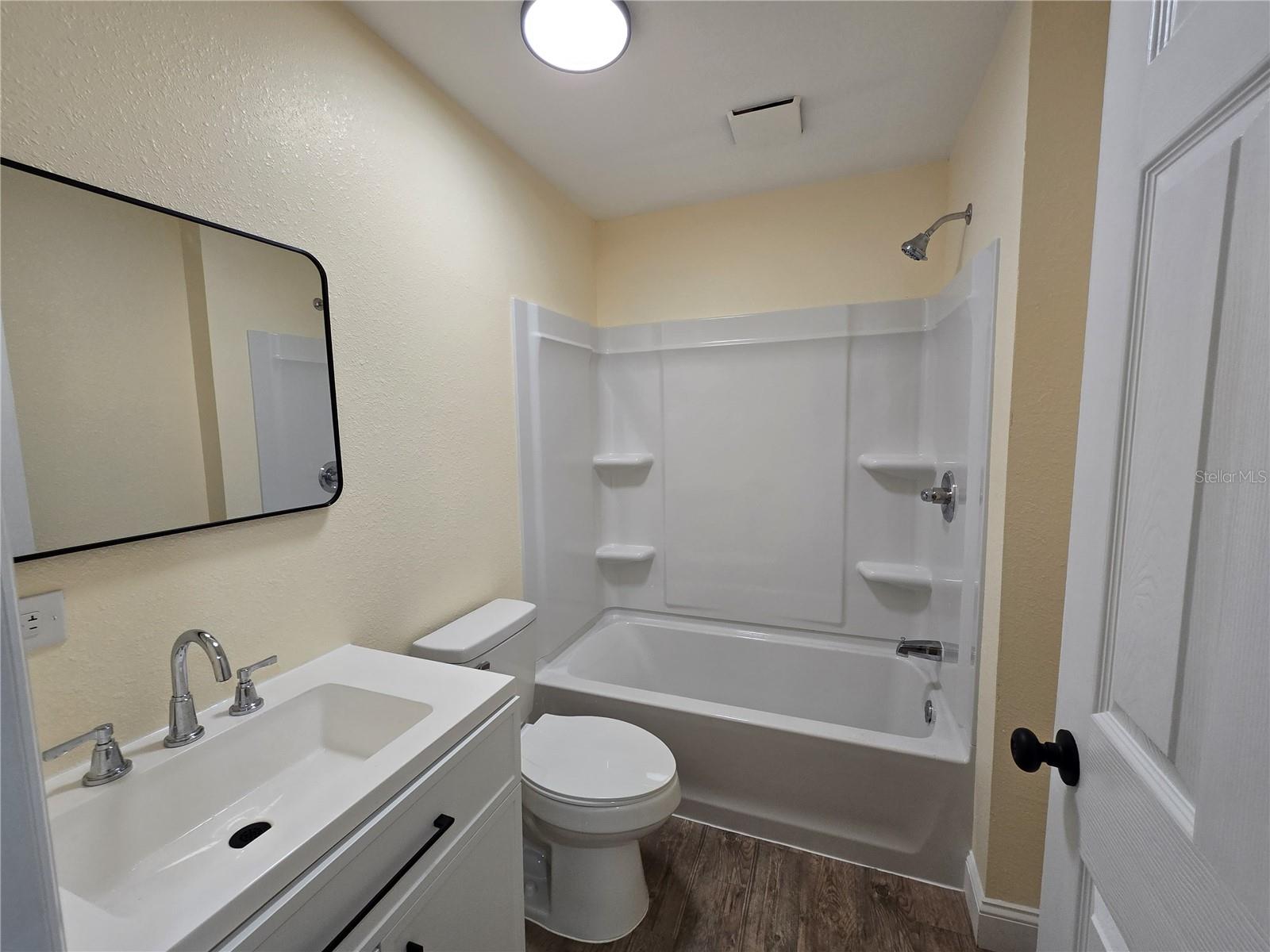 HOOKERS SUB - Residential