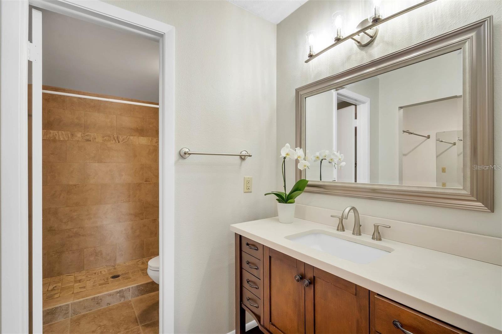 ESCONDIDO SEC 5 PH 2 - Residential Lease