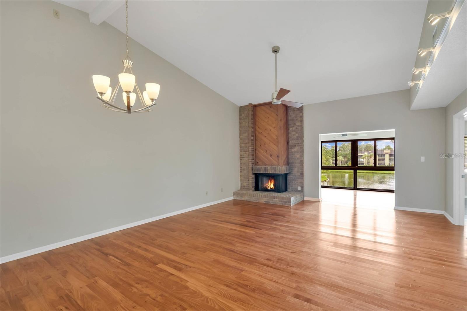 ESCONDIDO SEC 5 PH 2 - Residential Lease