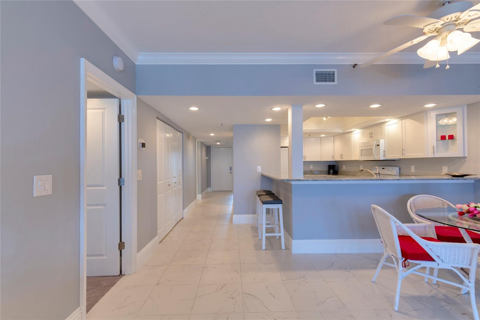 CABANA CLUB CONDO - Residential