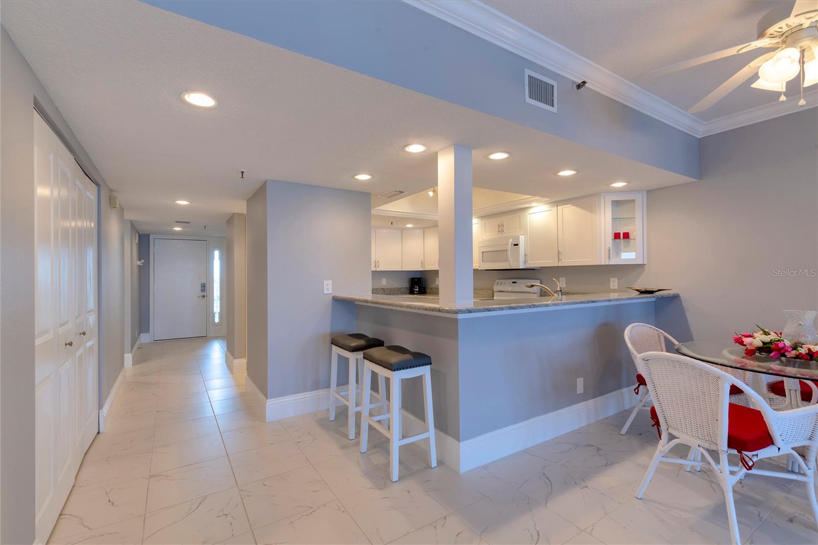 CABANA CLUB CONDO - Residential