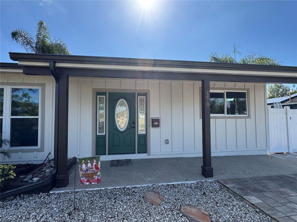 Photo of 4670 33rd Avenue N, St Petersburg, FL 33713 (MLS # TB8460709)