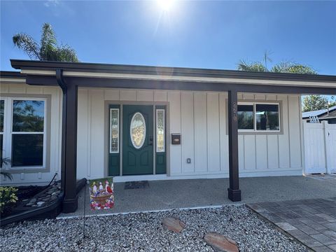 4670 33RD AVENUE N ST PETERSBURG FL 33713