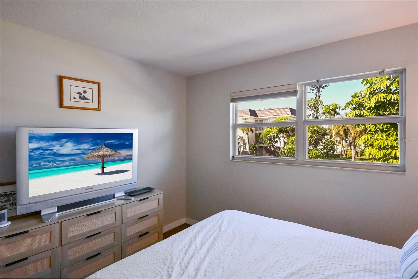 SUTTON PLACE - Residential