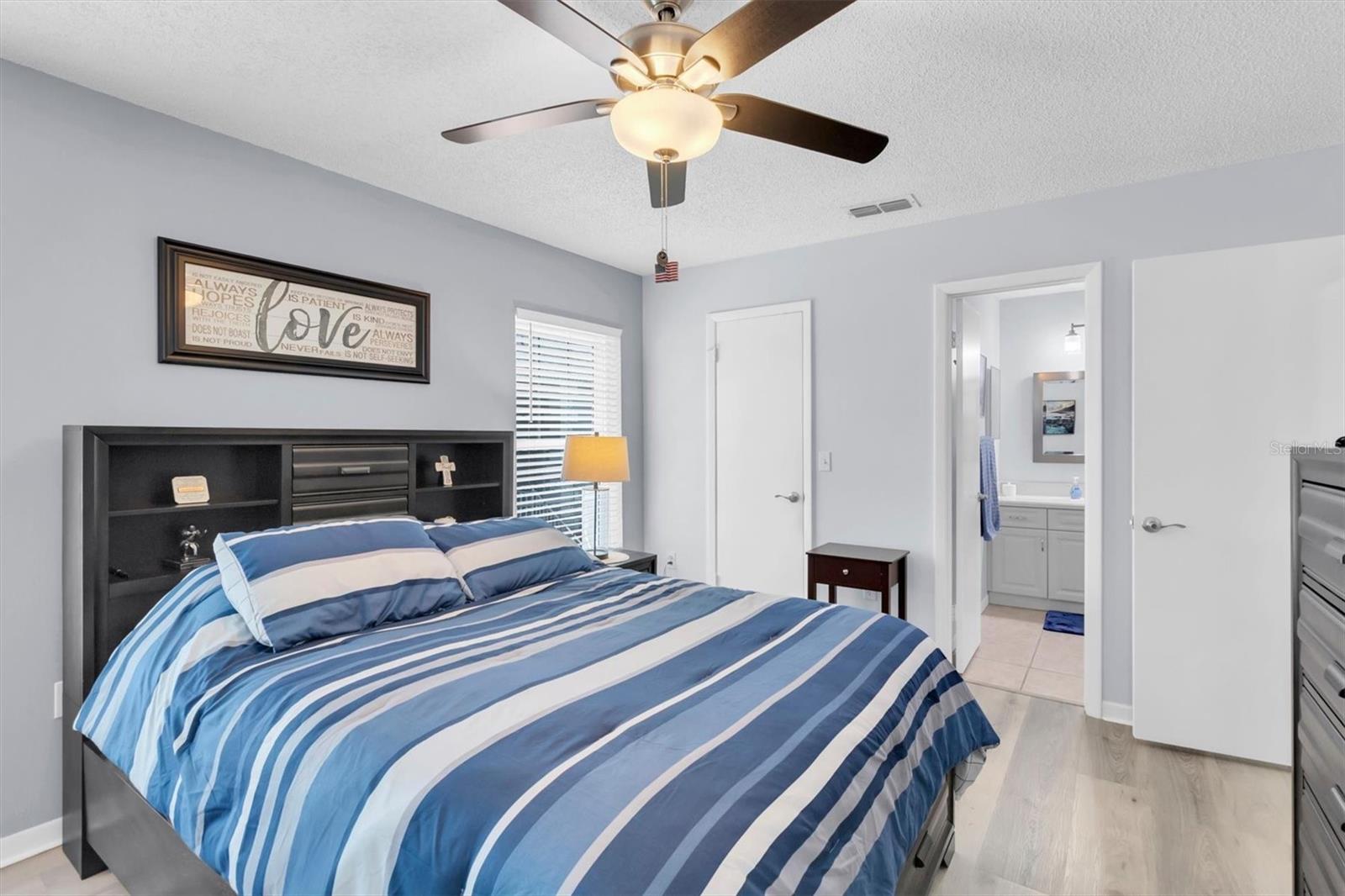HILLSIDE CONDO - Residential