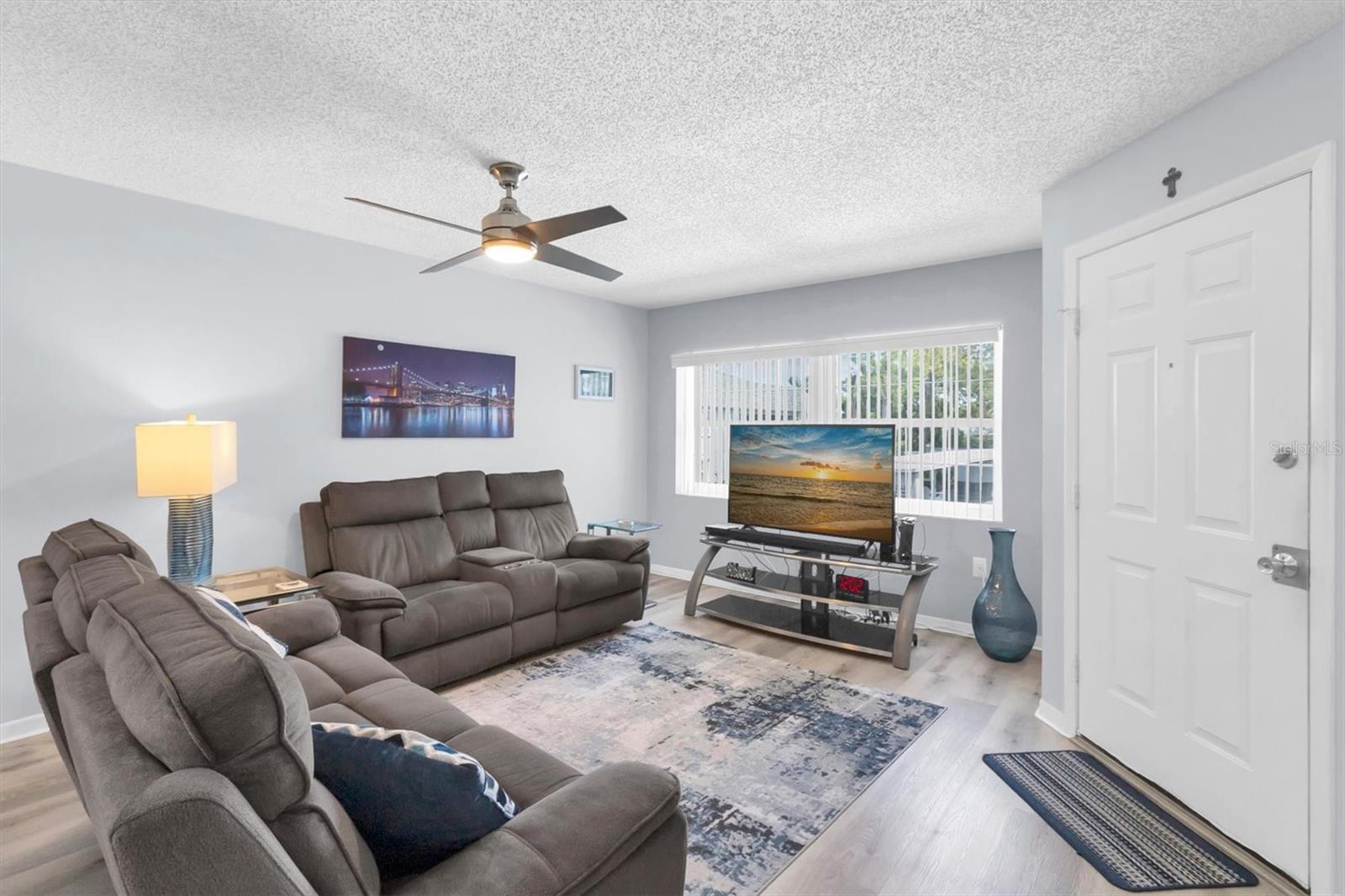 7712 HILLSIDE COURT 201