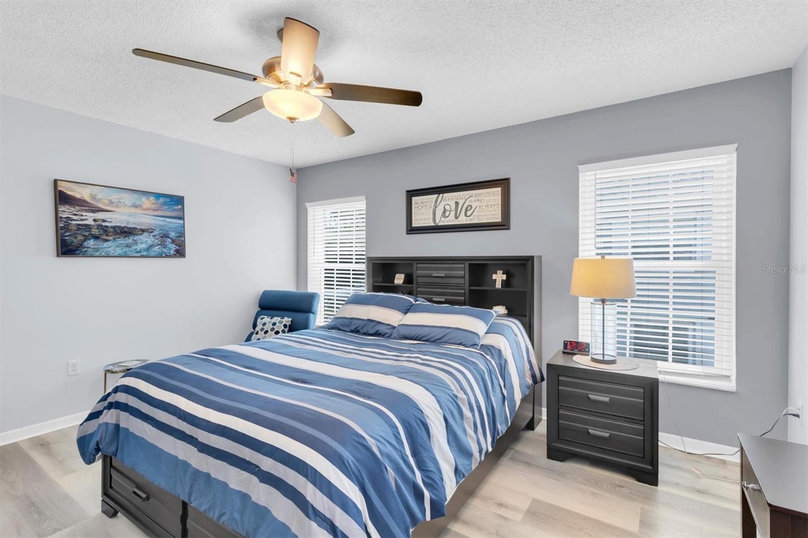 HILLSIDE CONDO - Residential
