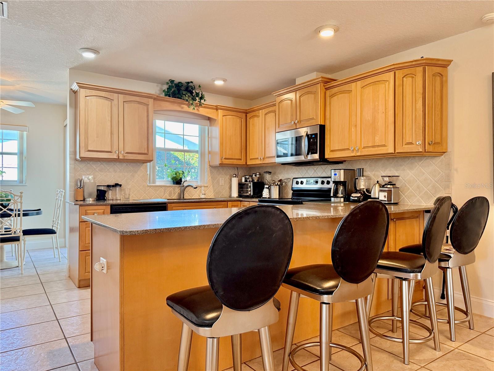 PALM COAST SEC 03 PALM HARBOR OFFICE PARK - Residential