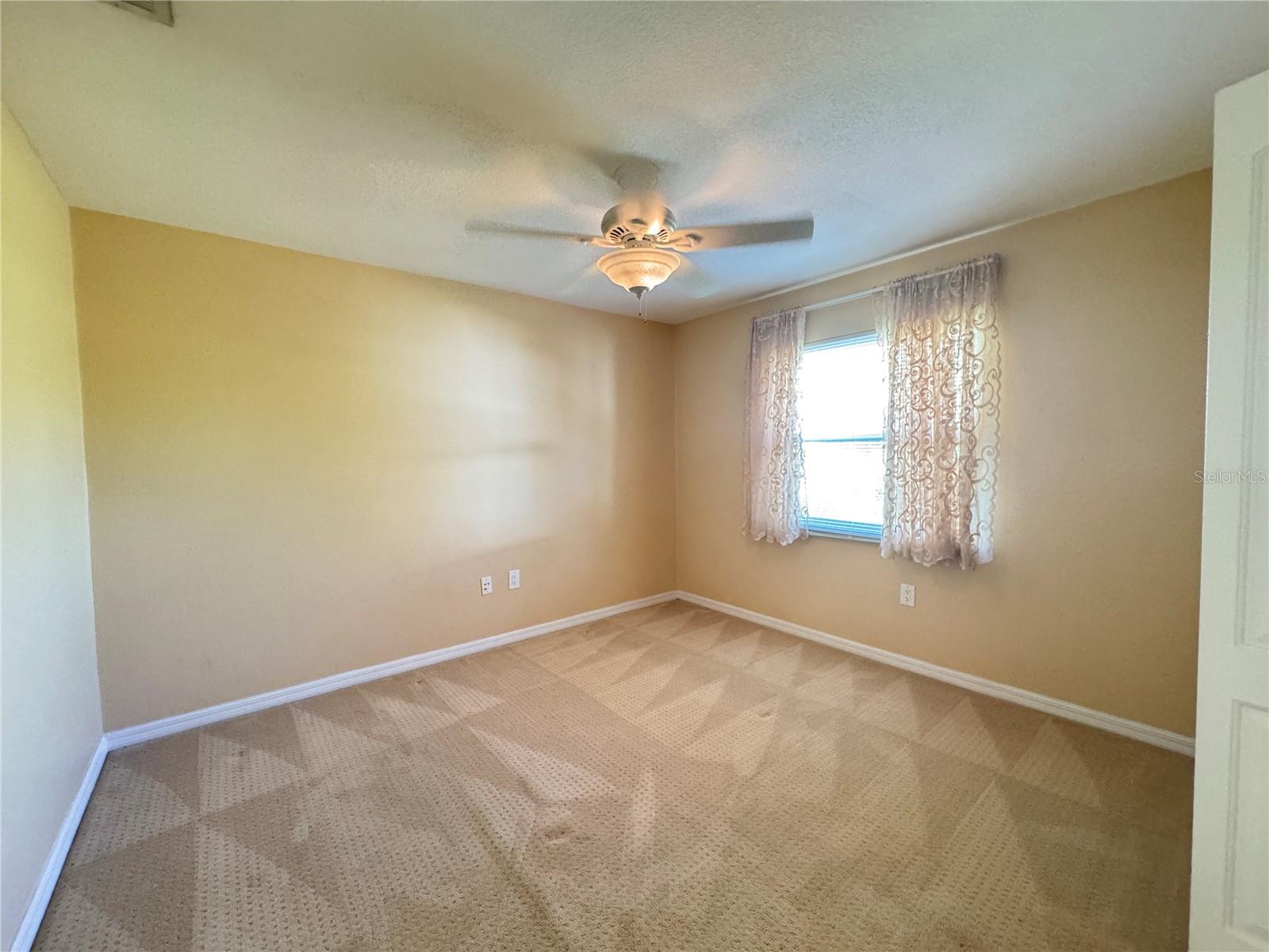 GULF CREST ESTATES - Residential Lease
