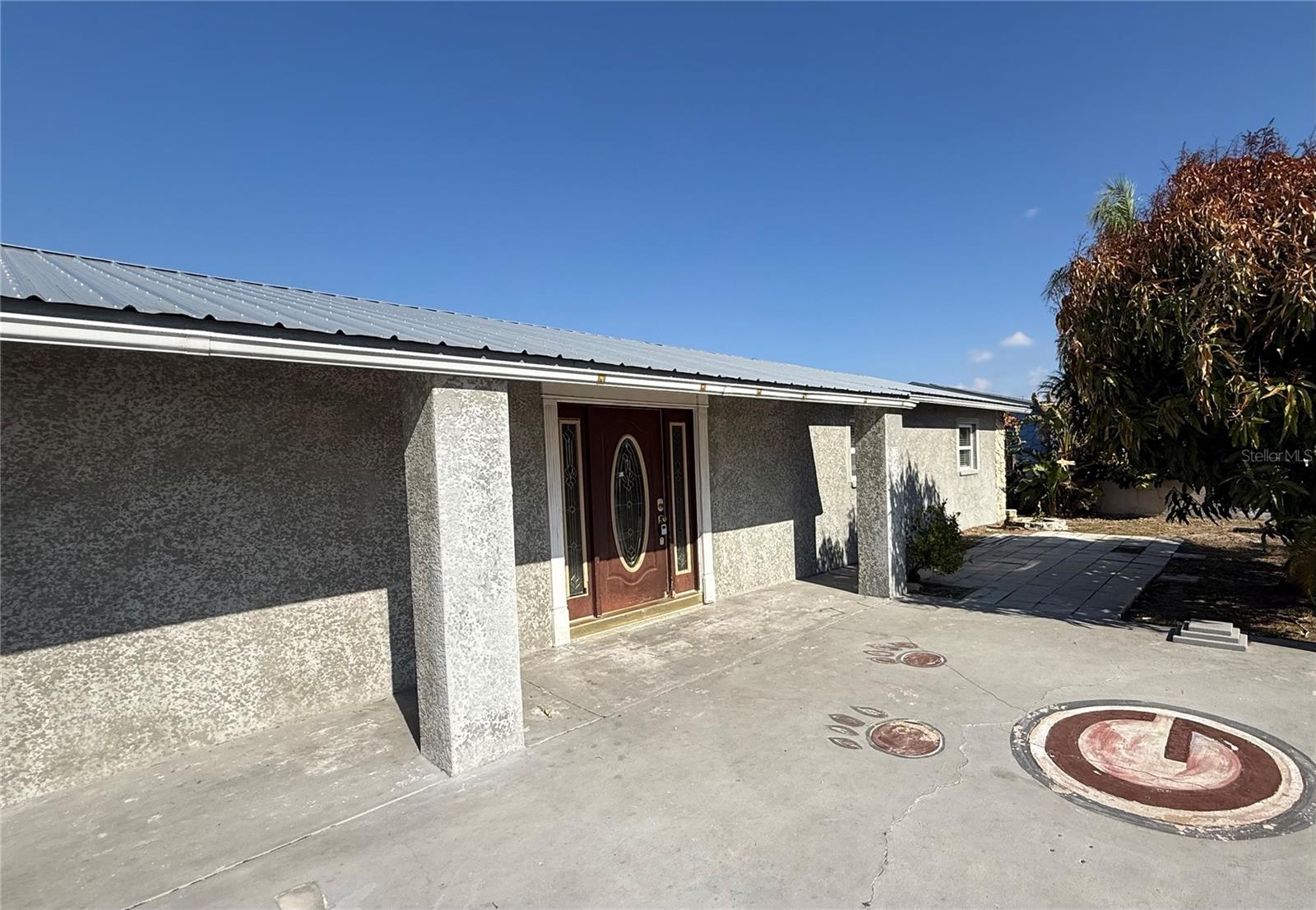 GOLDEN MELODY - Residential