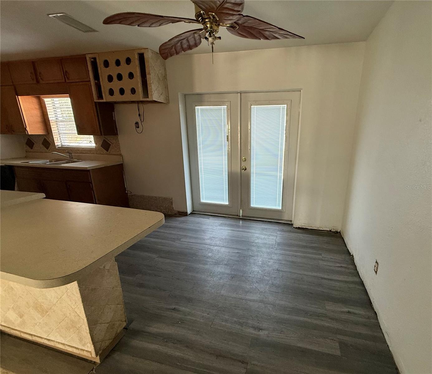 GOLDEN MELODY - Residential