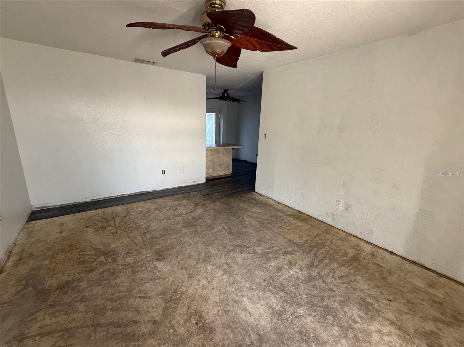 GOLDEN MELODY - Residential