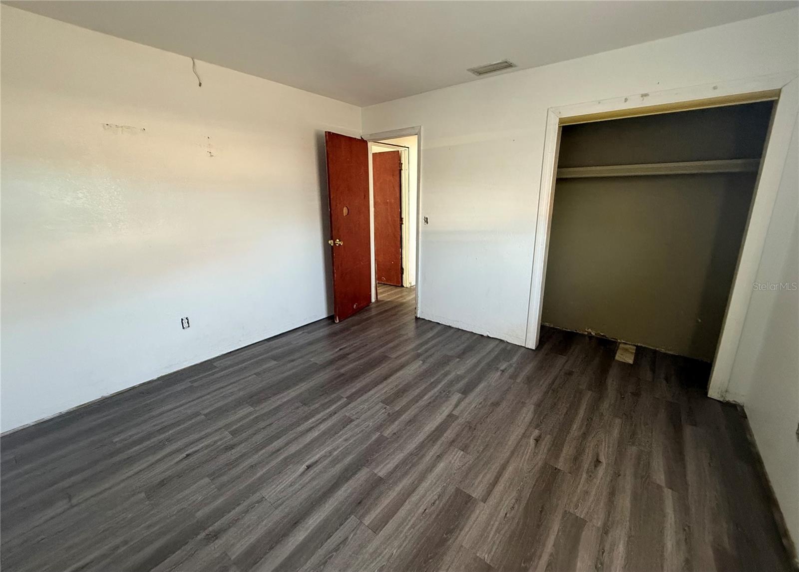 GOLDEN MELODY - Residential