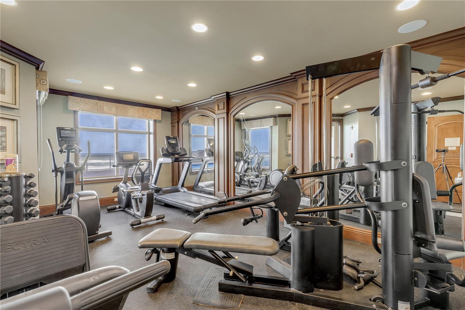 SEACREST CONDO - Residential