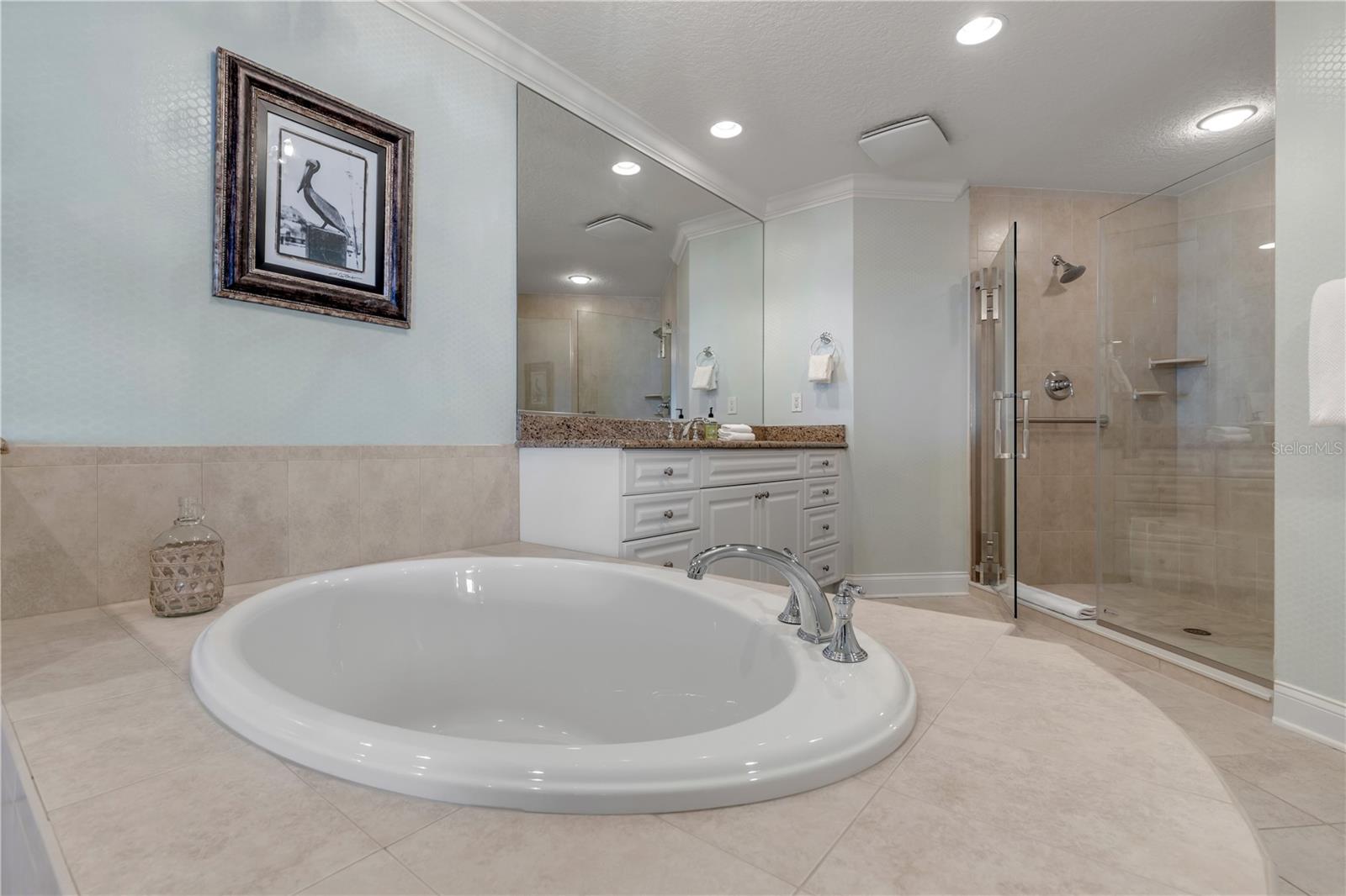 SEACREST CONDO - Residential