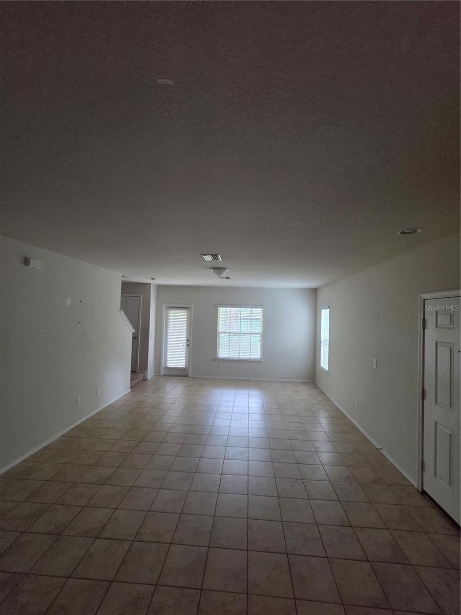 4816 CHATTERTON WAY