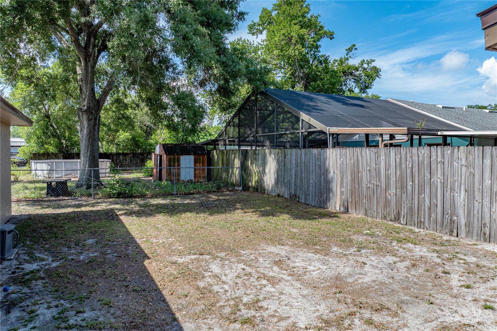 JAN PHYL VILLAGE - Residential