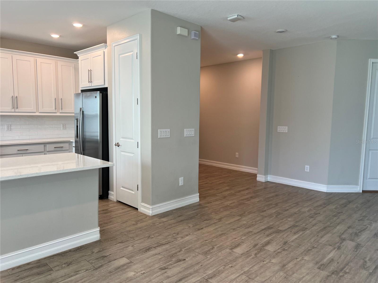 ESTANCIA PH 4 - Residential Lease