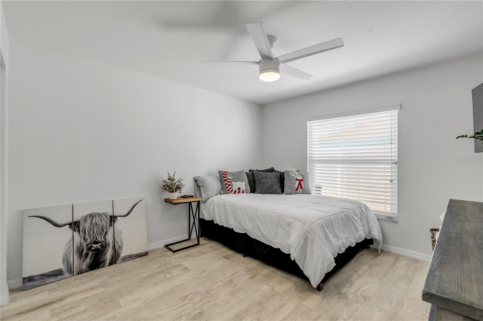 HORTON SHORES - Residential