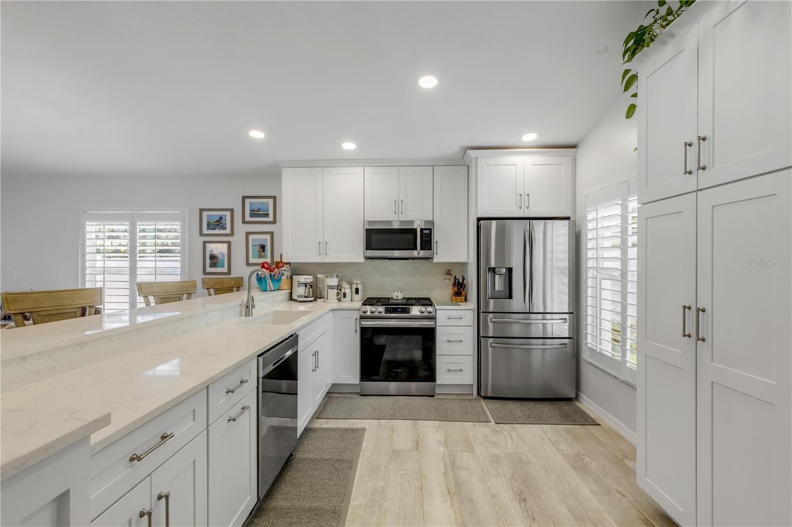 HORTON SHORES - Residential