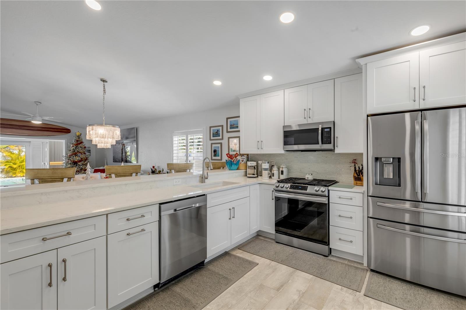 HORTON SHORES - Residential