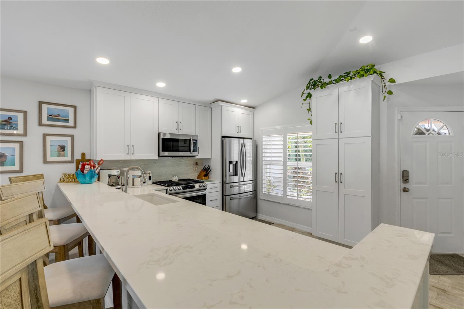 HORTON SHORES - Residential