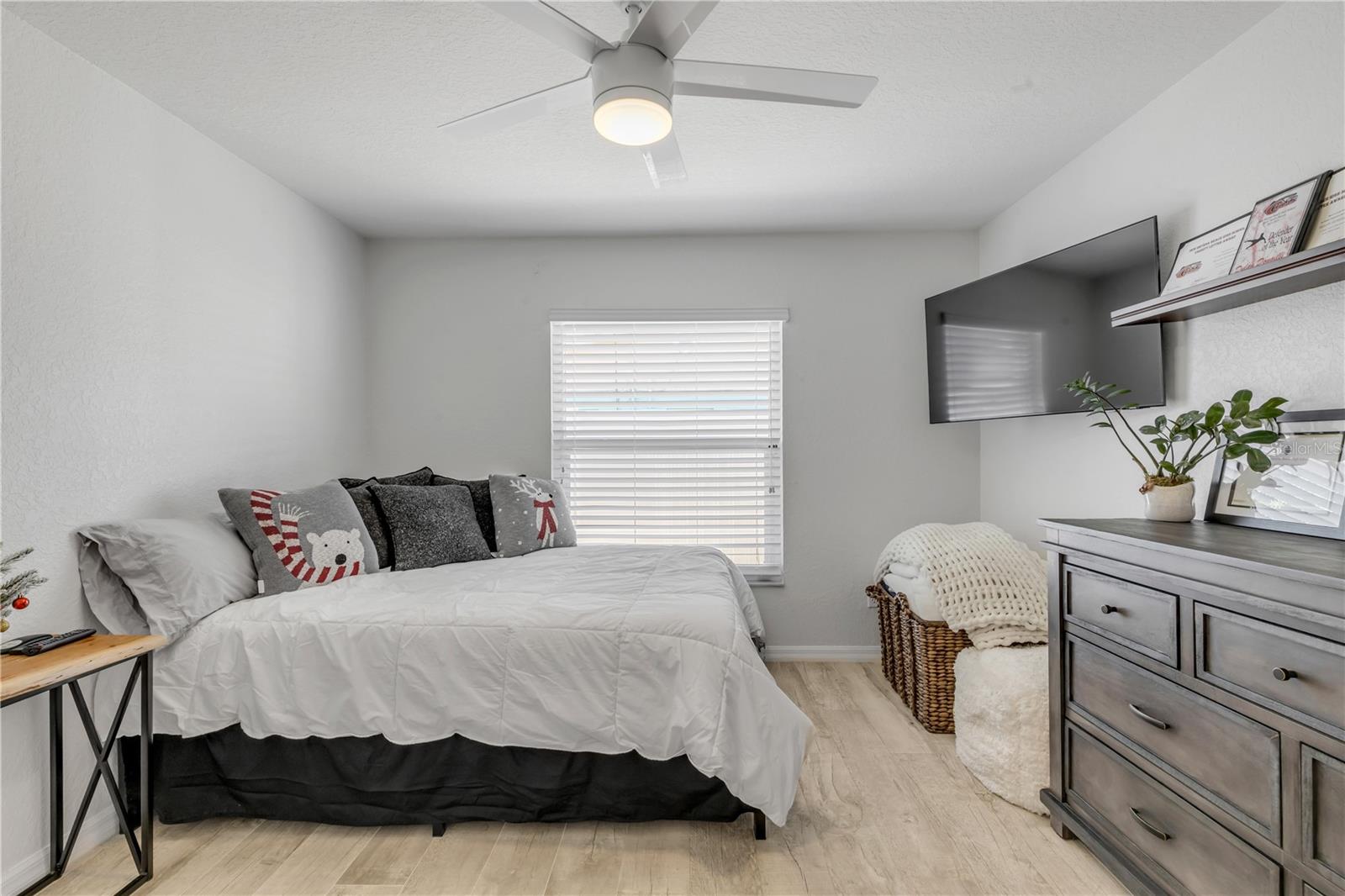 HORTON SHORES - Residential