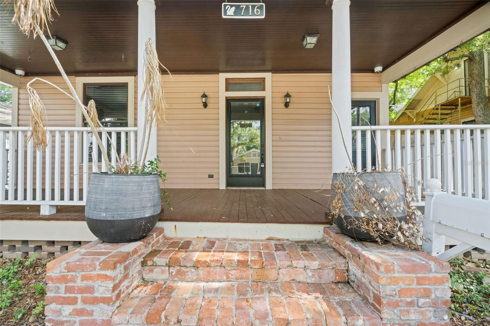 MORTONS ADD - Residential
