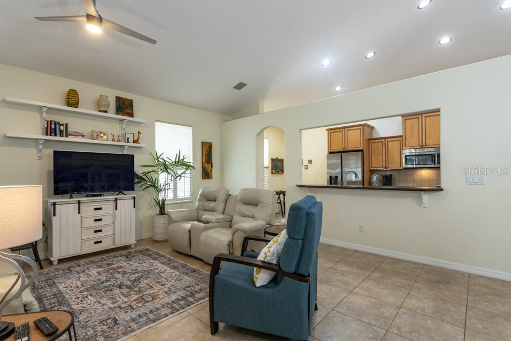 CROSSING/GRAND HAVEN PH II - Residential