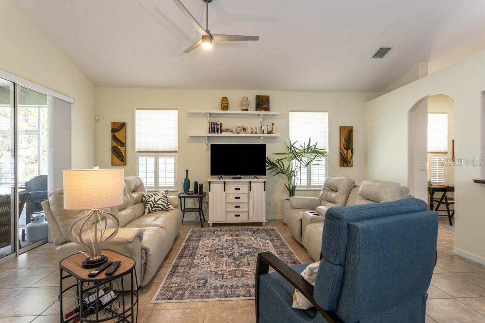 CROSSING/GRAND HAVEN PH II - Residential