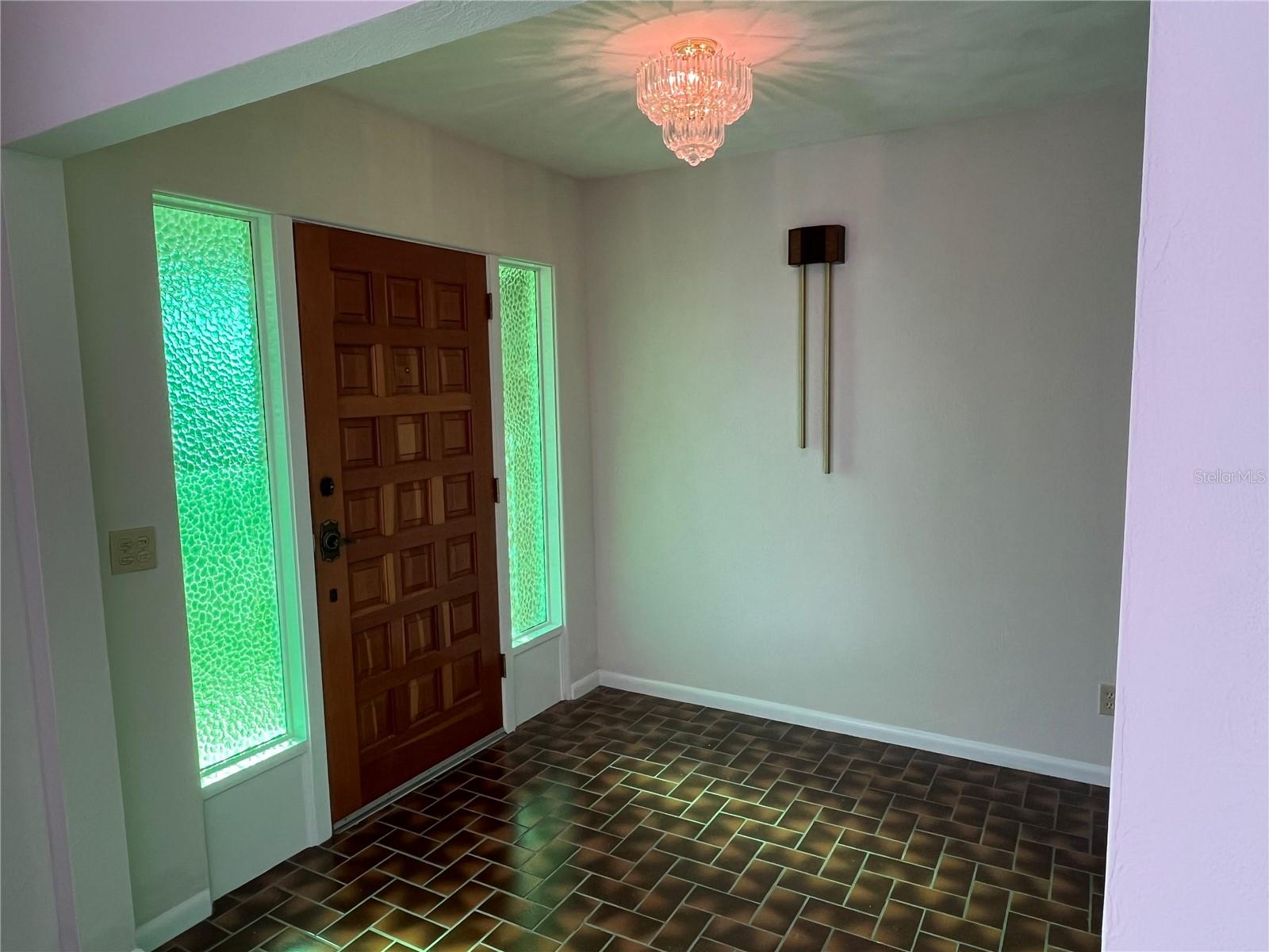 DUNDEE PB 1 PG 86 - Residential