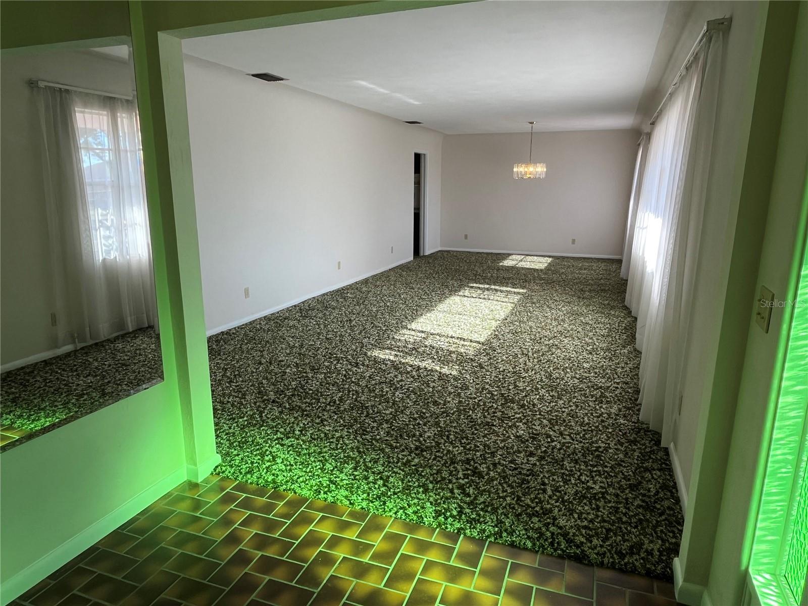 DUNDEE PB 1 PG 86 - Residential