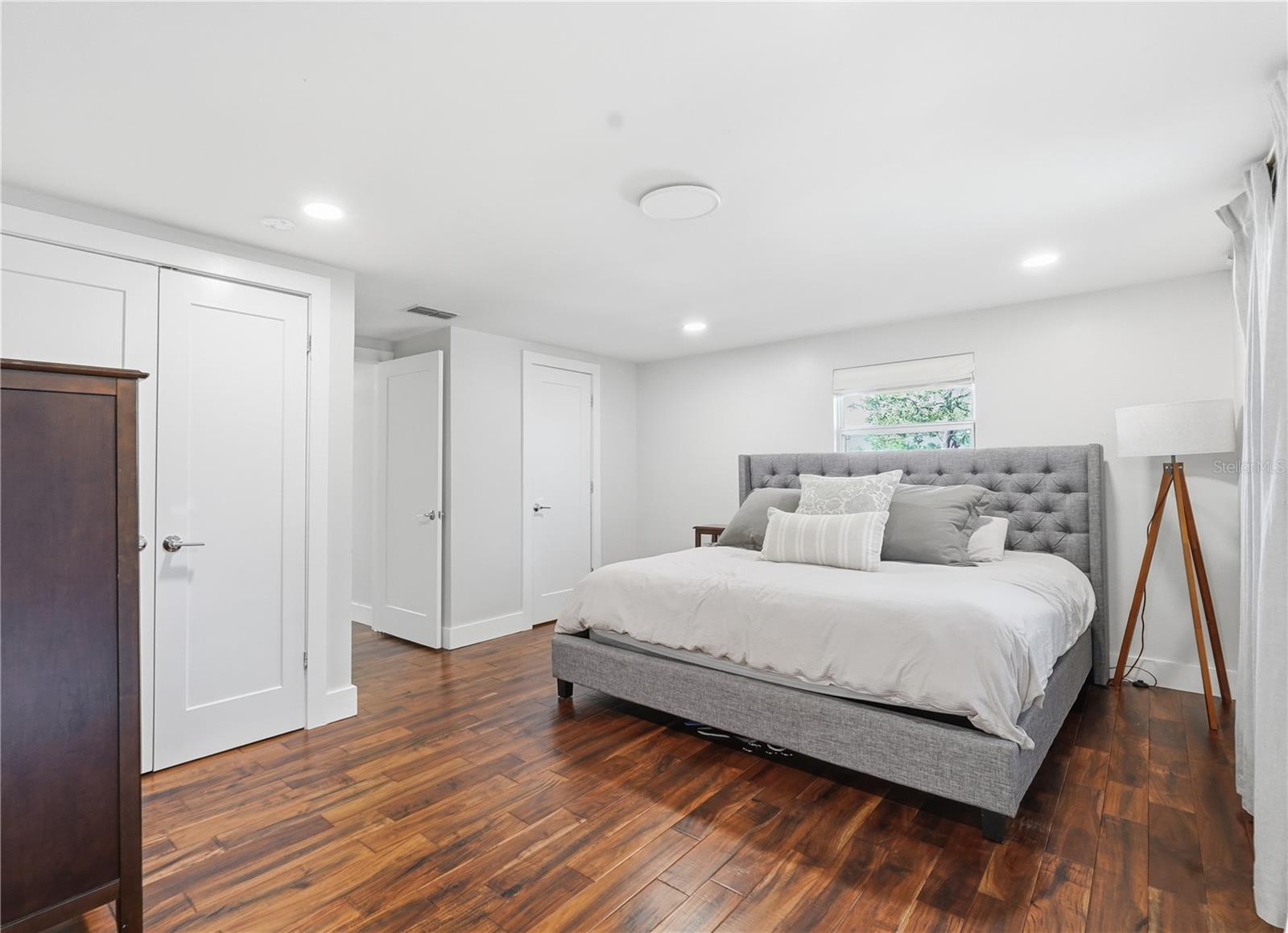 SHORE ACRES BAYOU GRANDE SEC - Residential