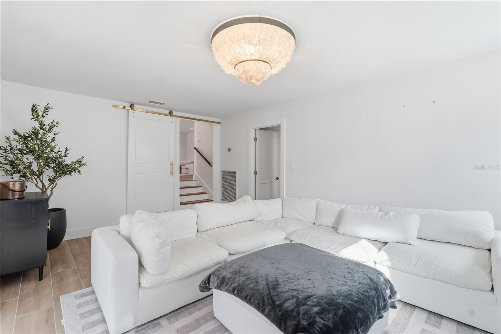 SHORE ACRES BAYOU GRANDE SEC - Residential