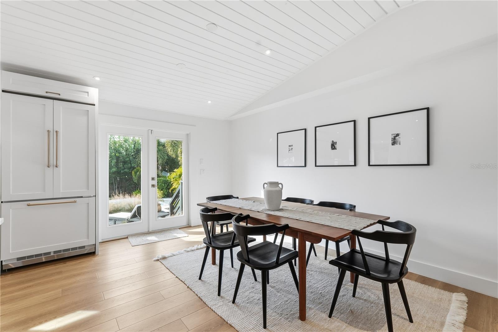 SHORE ACRES BAYOU GRANDE SEC - Residential