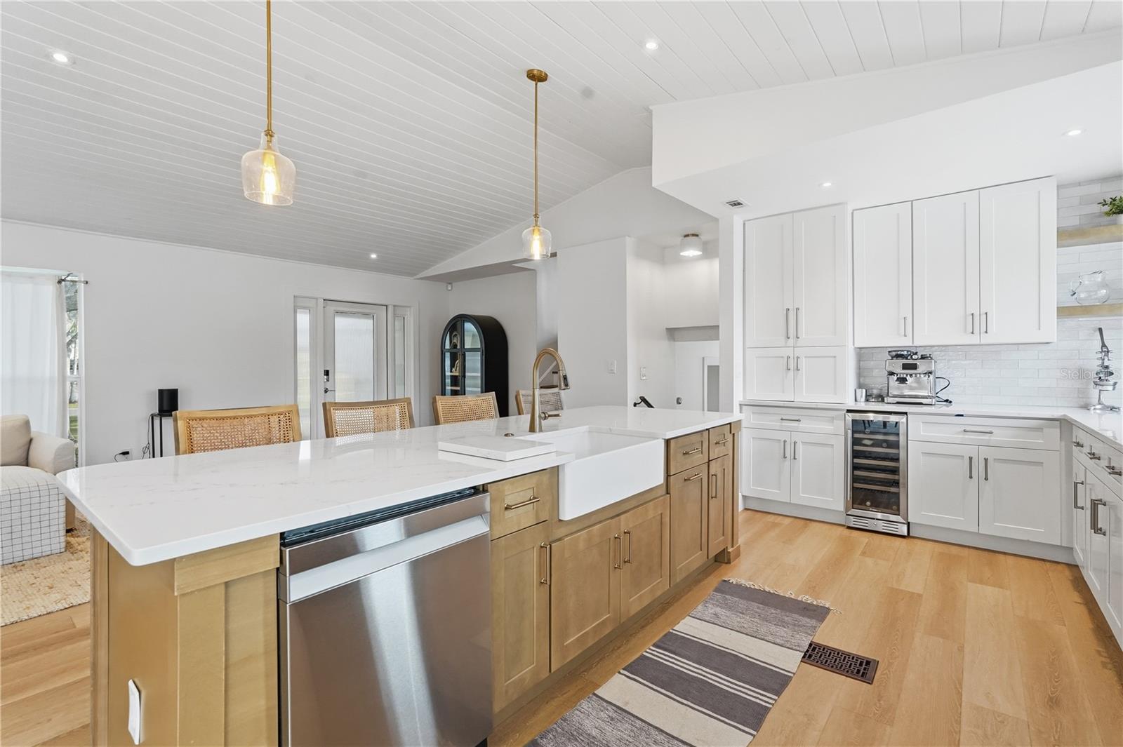 SHORE ACRES BAYOU GRANDE SEC - Residential