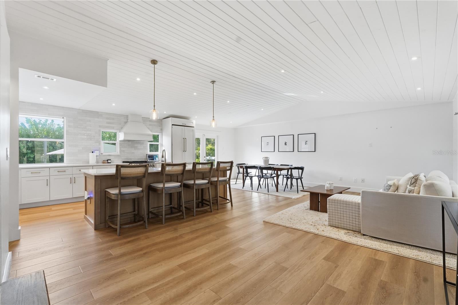 SHORE ACRES BAYOU GRANDE SEC - Residential