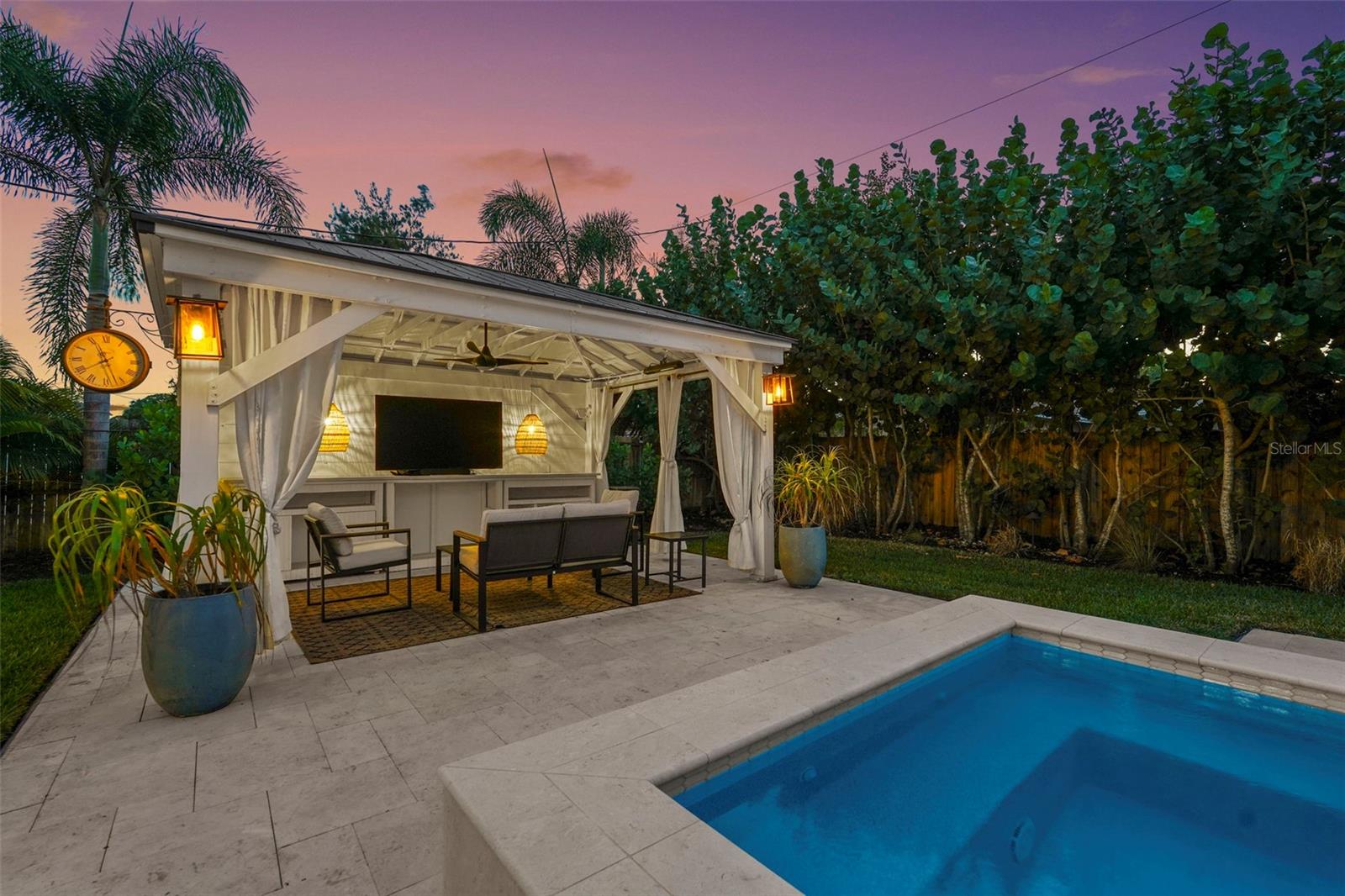 SHORE ACRES BAYOU GRANDE SEC - Residential