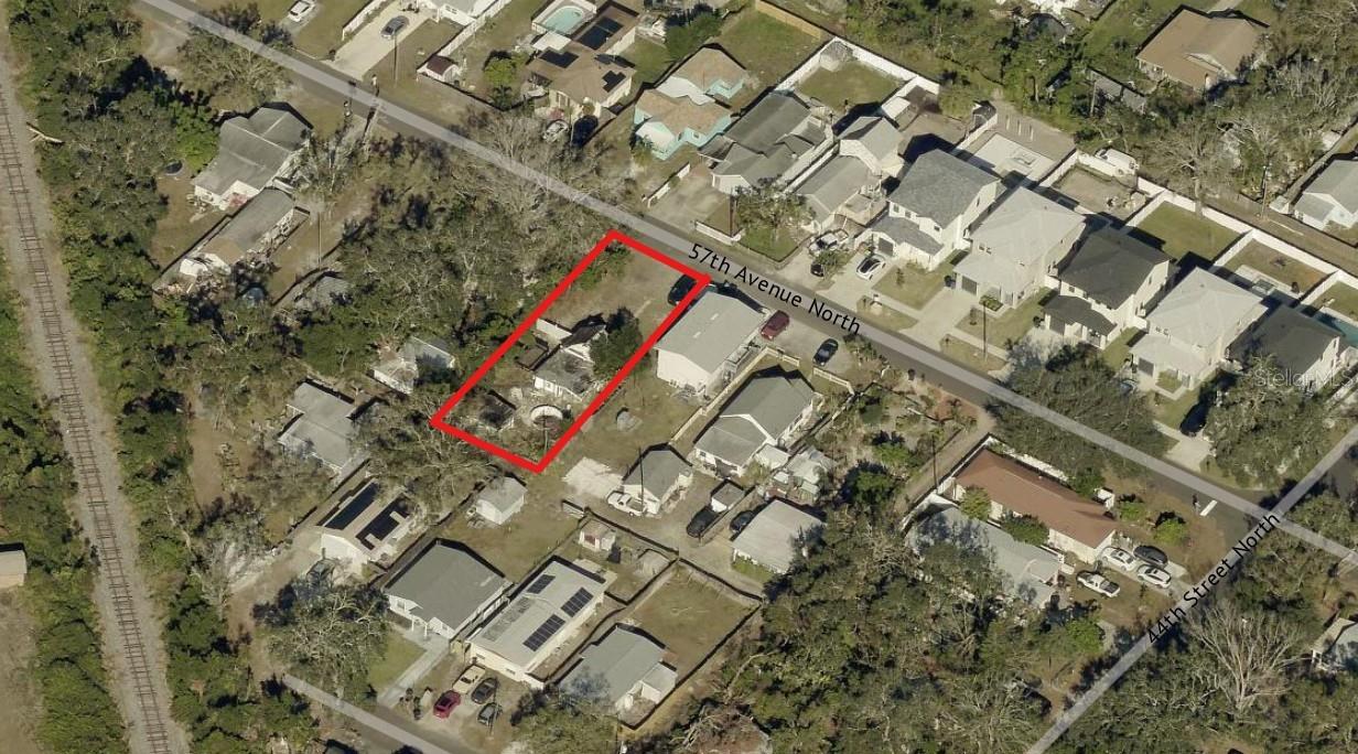 HIGHLAND GROVES - Land