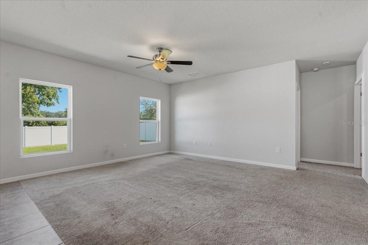 813 EAGLE ROCK TER