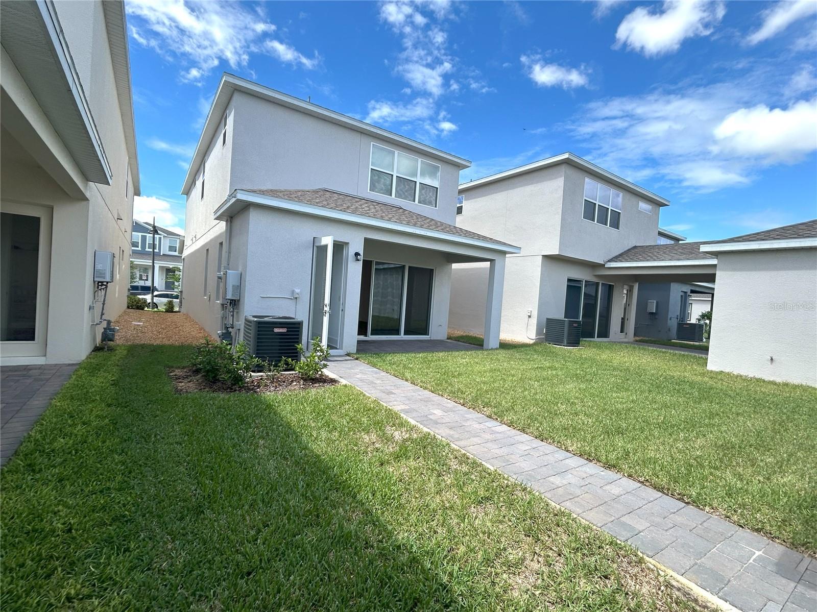 OSPREY RANCH - Residential Lease