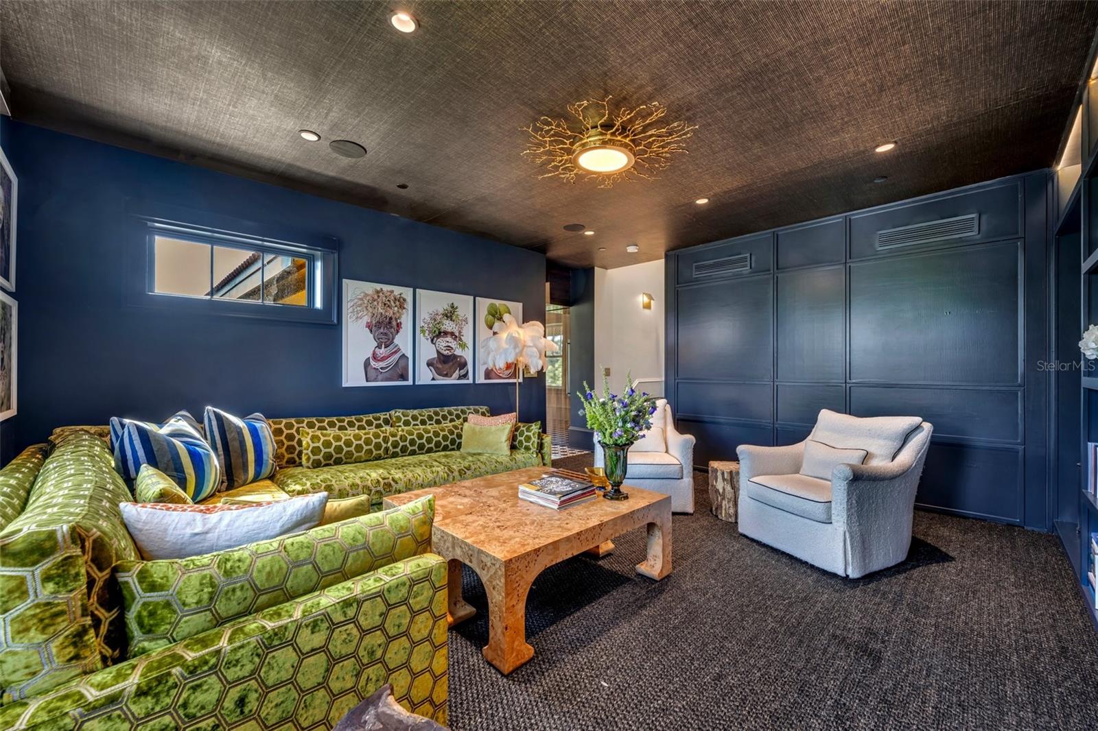 ALABAMA CONDO - Residential