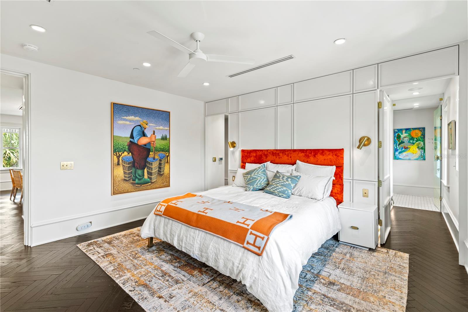 ALABAMA CONDO - Residential