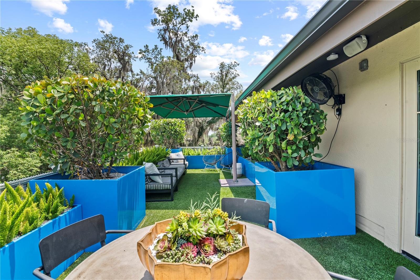 ALABAMA CONDO - Residential