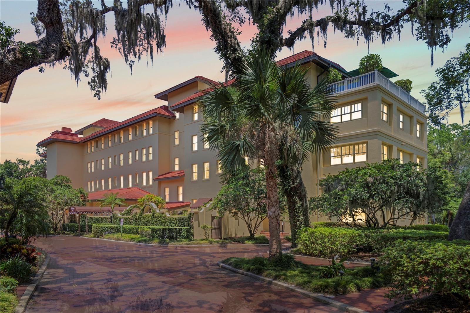 ALABAMA CONDO - Residential